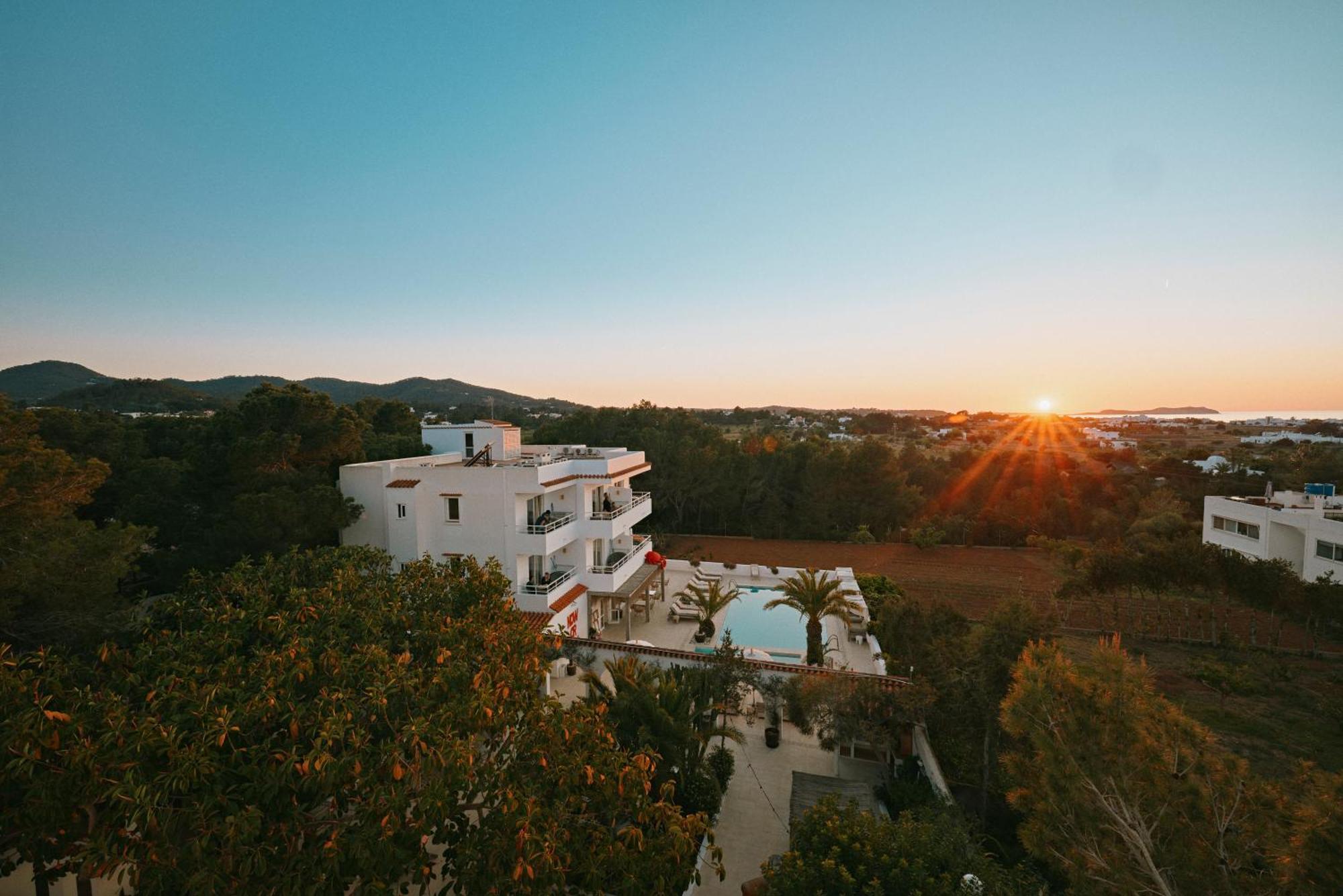Sunset Oasis Ibiza Adults Only - New Rooms 2025 San Antonio  Exterior photo