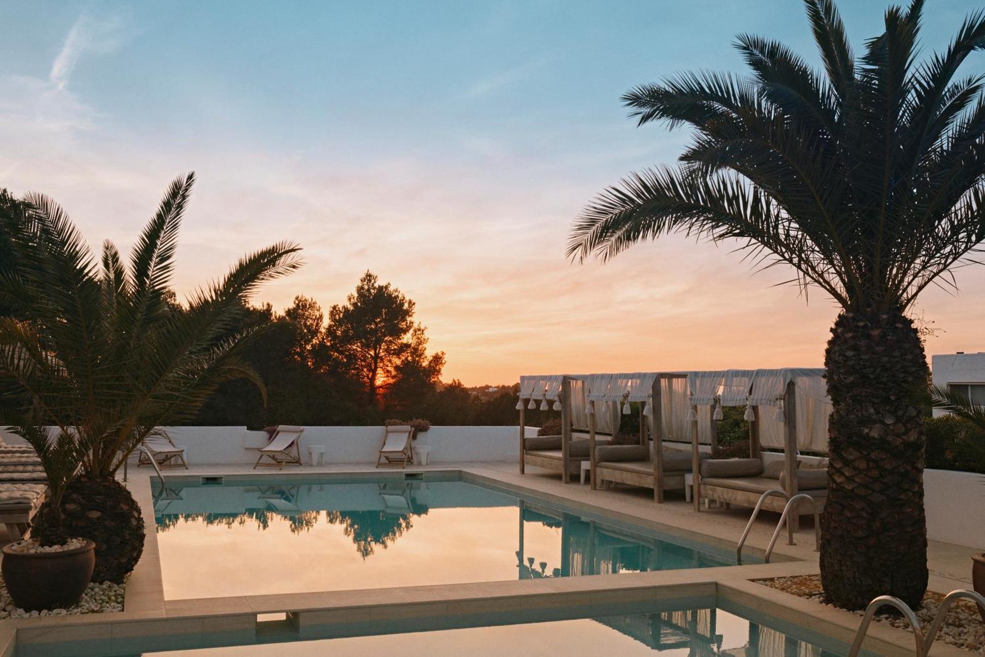 Sunset Oasis Ibiza Adults Only - New Rooms 2025 San Antonio  Exterior photo