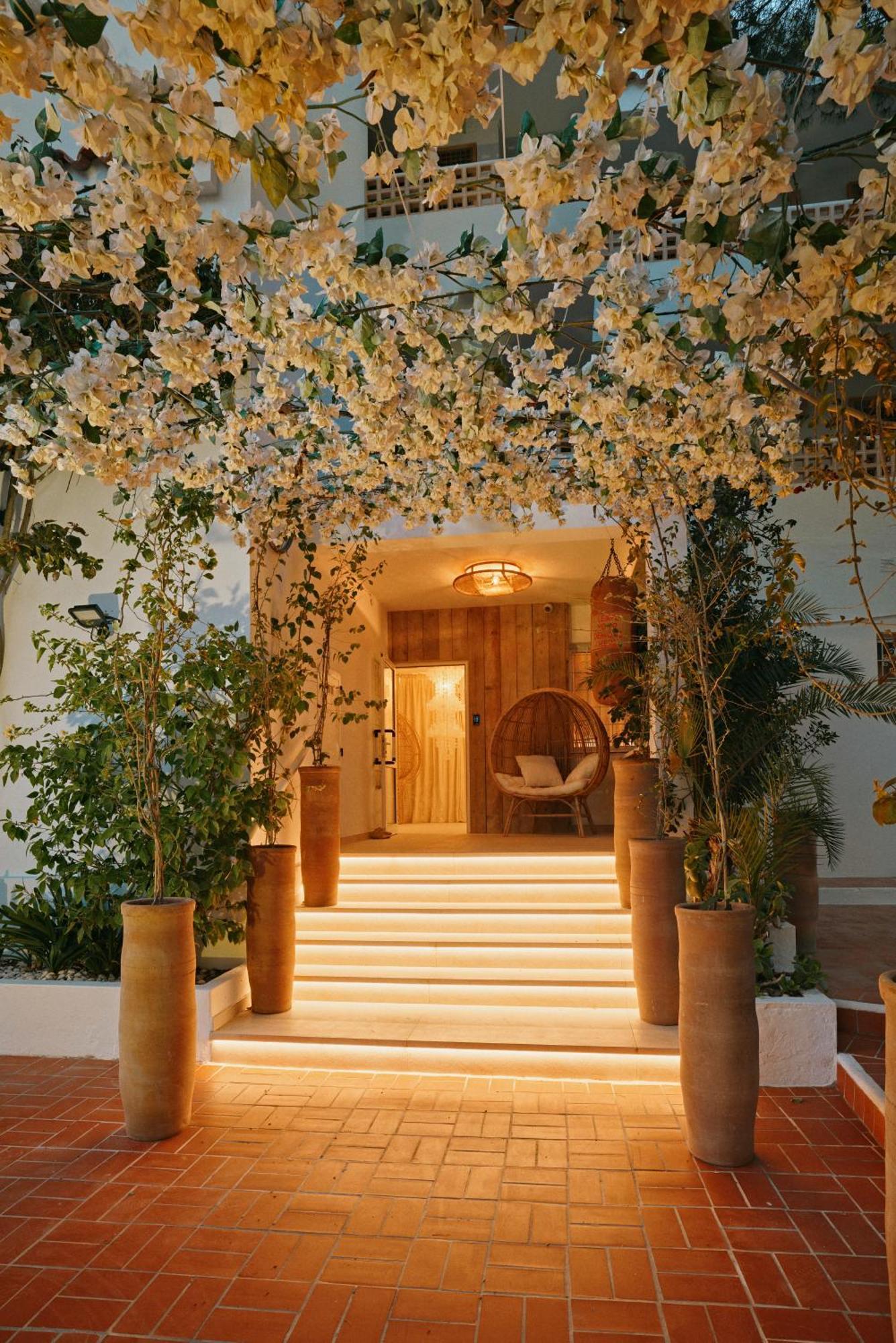 Sunset Oasis Ibiza Adults Only - New Rooms 2025 San Antonio  Exterior photo