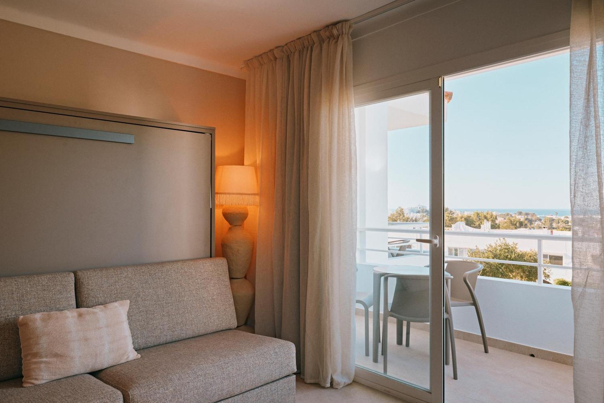 Sunset Oasis Ibiza Adults Only - New Rooms 2025 San Antonio  Exterior photo